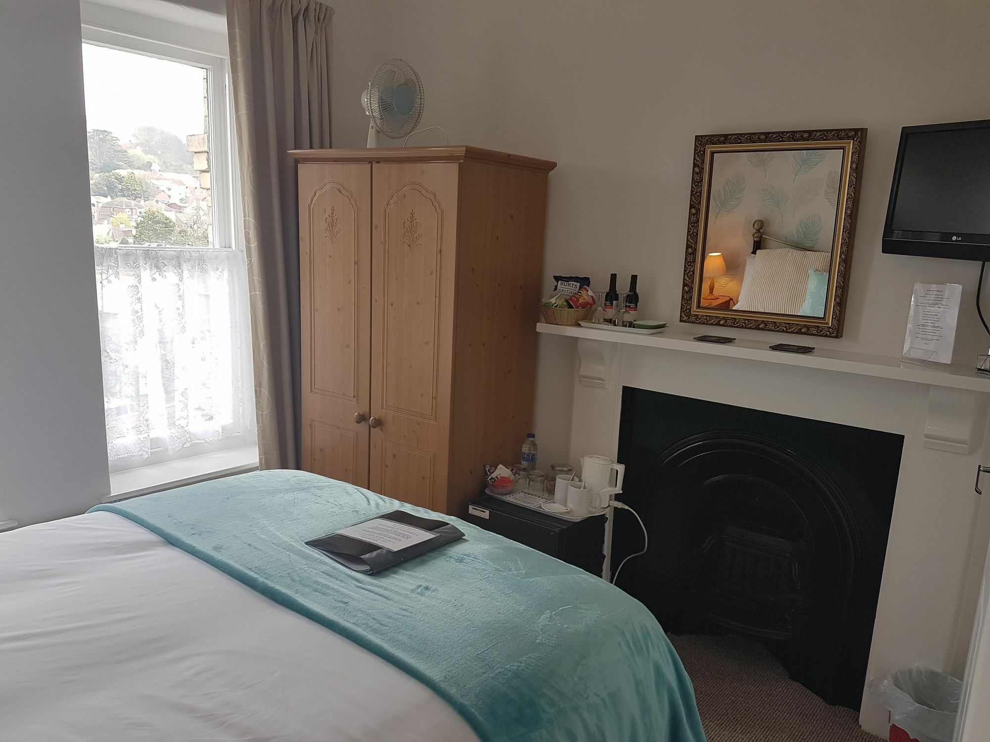 אילפרקומב The Earlsdale Bed And Breakfast מראה חיצוני תמונה